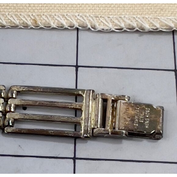 Vintage FOSSILWomen’s Rectangular Quartz Watch Sterling Bracelet  .925 - Picture 4 of 5